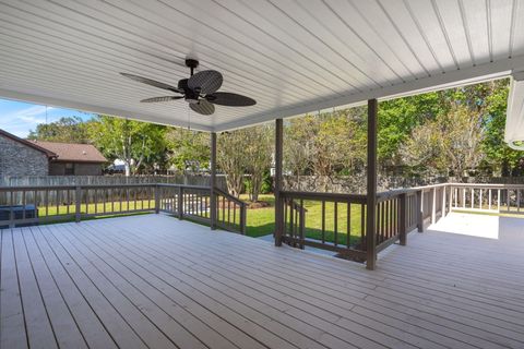 A home in North Charleston