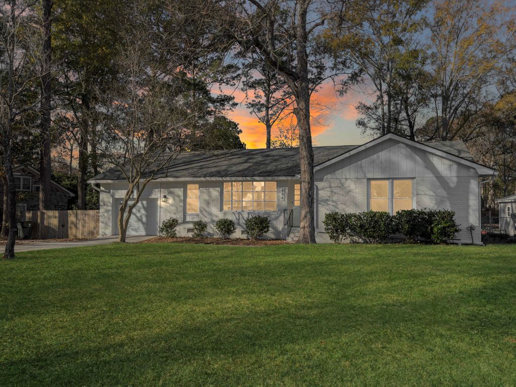 Photo of 106 Mellard Drive, Goose Creek, SC 29445 (MLS # 26002321)