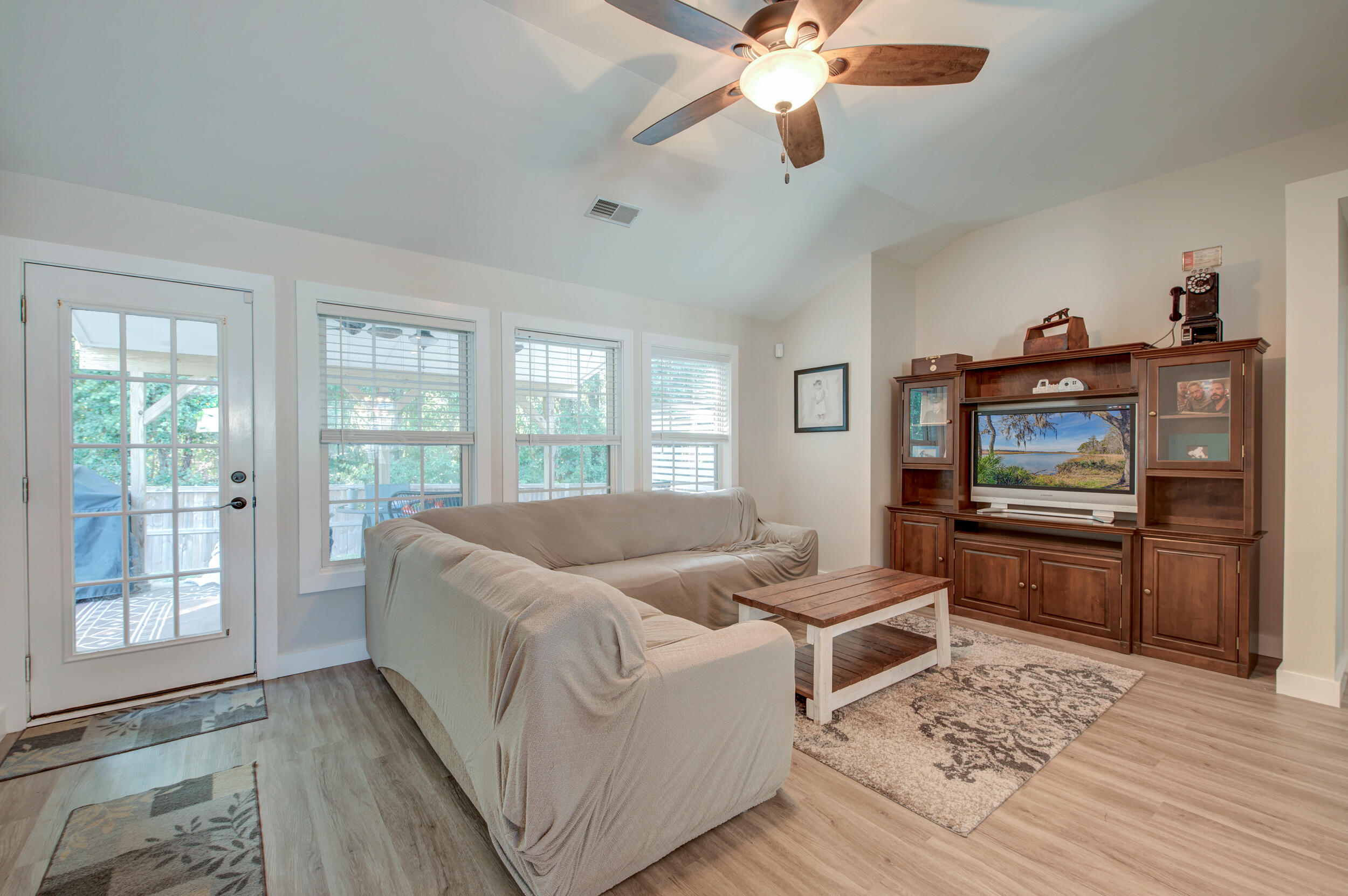 1436 Water Edge Drive