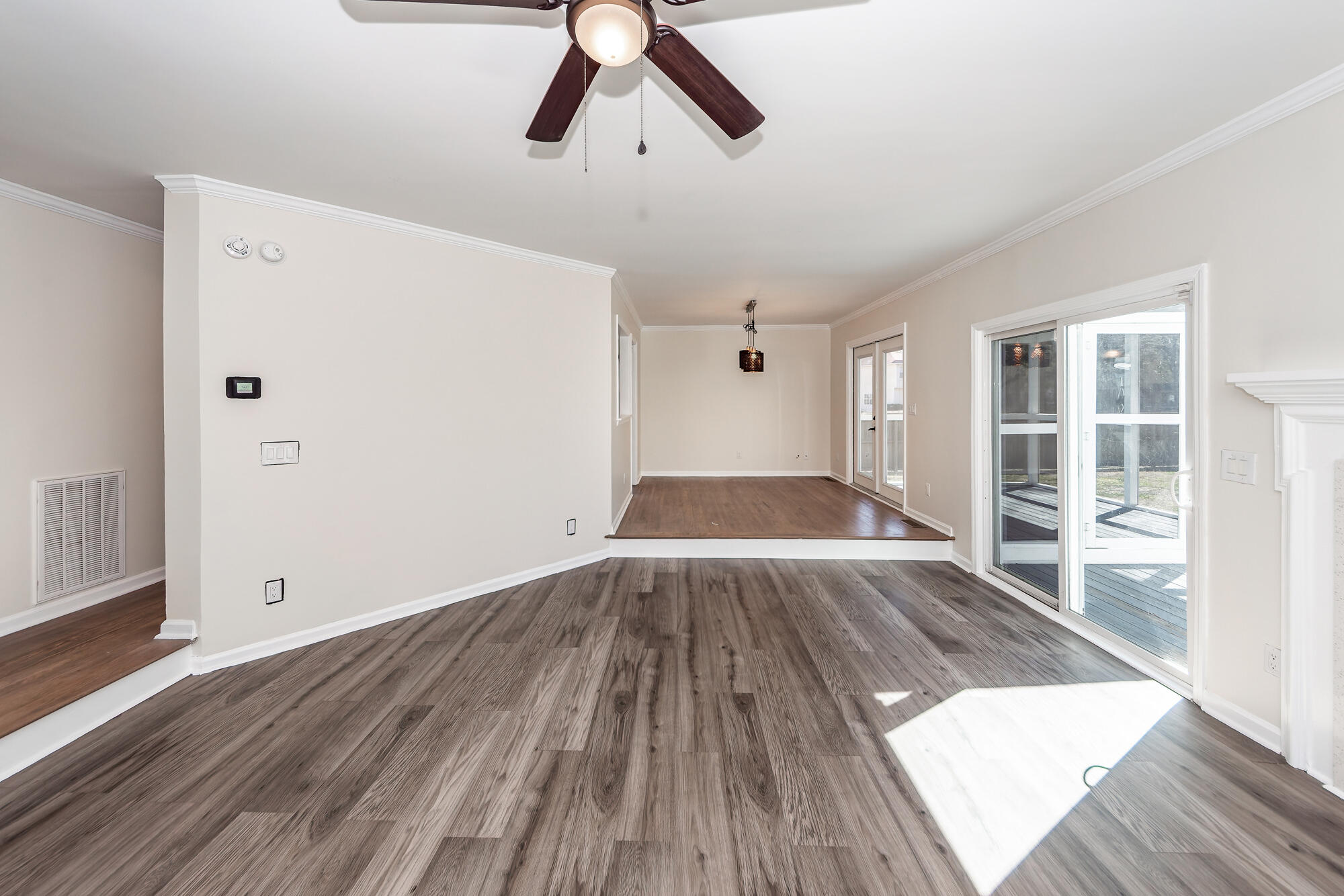 232 Knightsbridge Drive