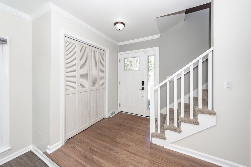 Photo of 232 Knightsbridge Drive, Charleston, SC 29418 (MLS # 26004378)