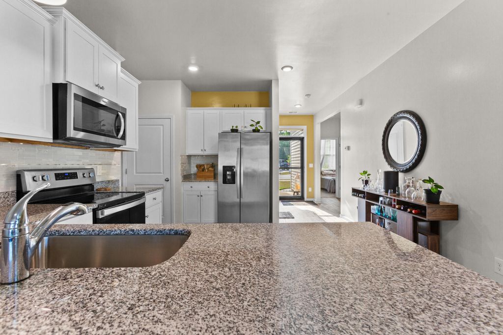 Photo of 419 Blue Elderberry Run, Moncks Corner, SC 29461 (MLS # 26012090)