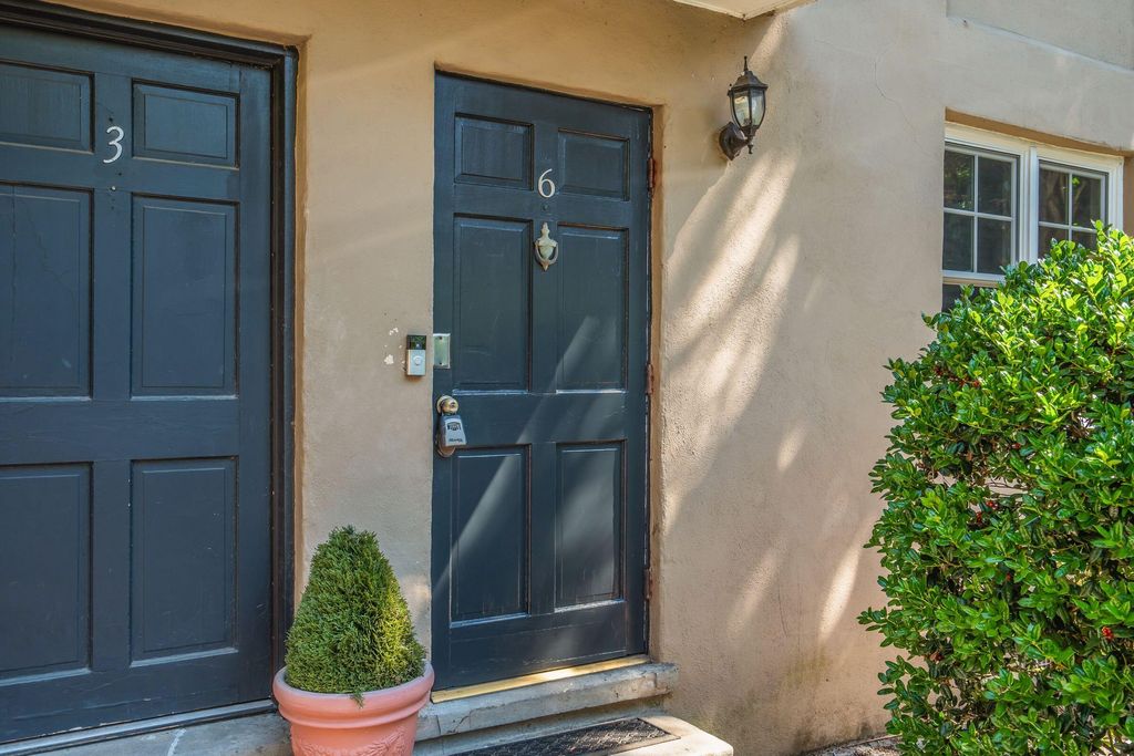 Photo of 115 Smith Street #Apt 6, Charleston, SC 29403 (MLS # 26014632)