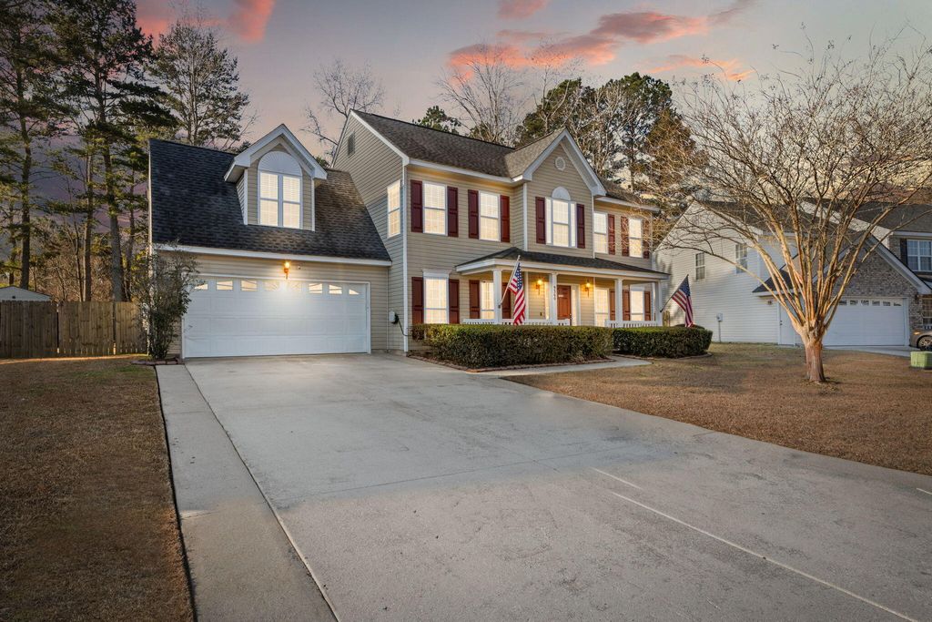Photo of 9360 S S Moreto Circle, Summerville, SC 29485 (MLS # 26004168)