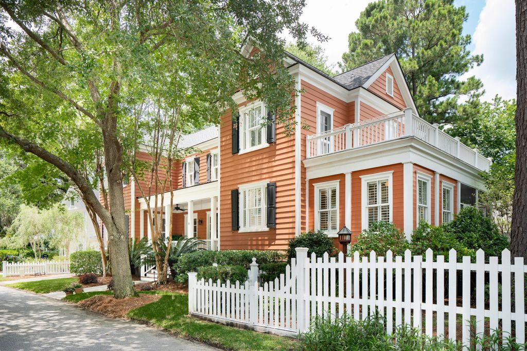 Photo of 50 Serendipity Street, Mount Pleasant, SC 29464 (MLS # 26007345)
