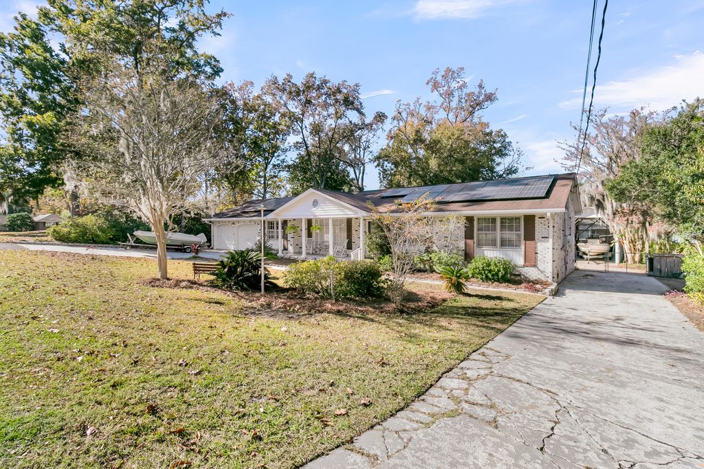 Photo of 1016 Wheeler Drive, Hanahan, SC 29410 (MLS # 25030867)