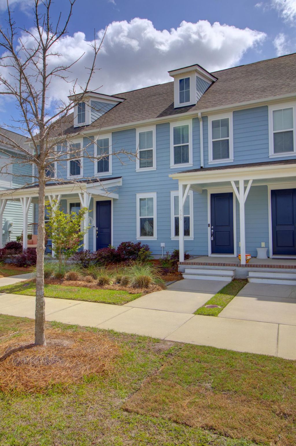 Photo of 585 Blueway Avenue, Summerville, SC 29486 (MLS # 26009875)