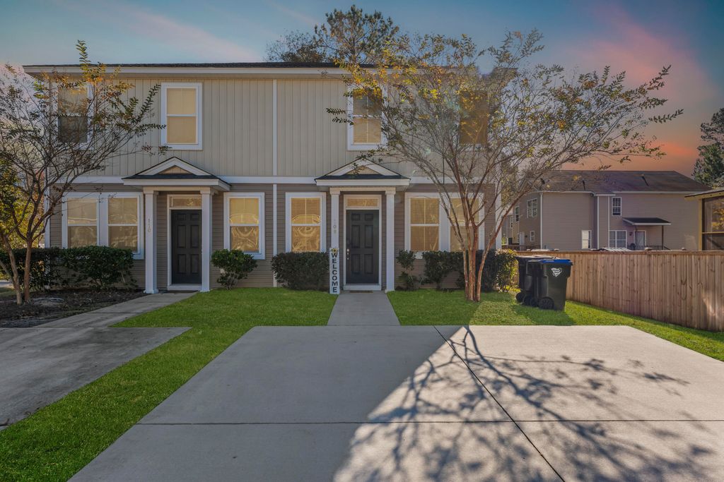 Photo of 108 Alston Street, Summerville, SC 29483 (MLS # 25031032)