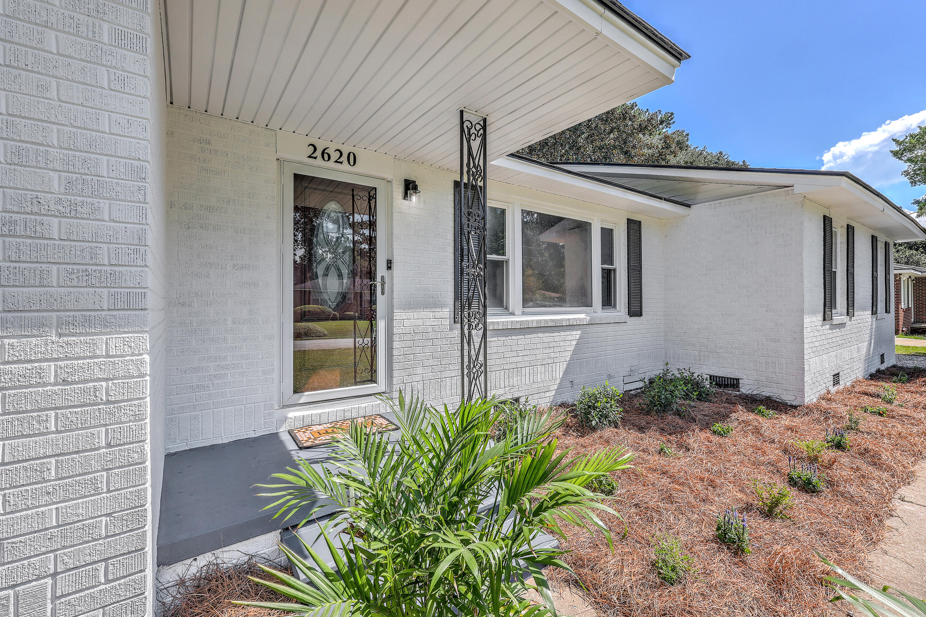 2620 Mona Avenue