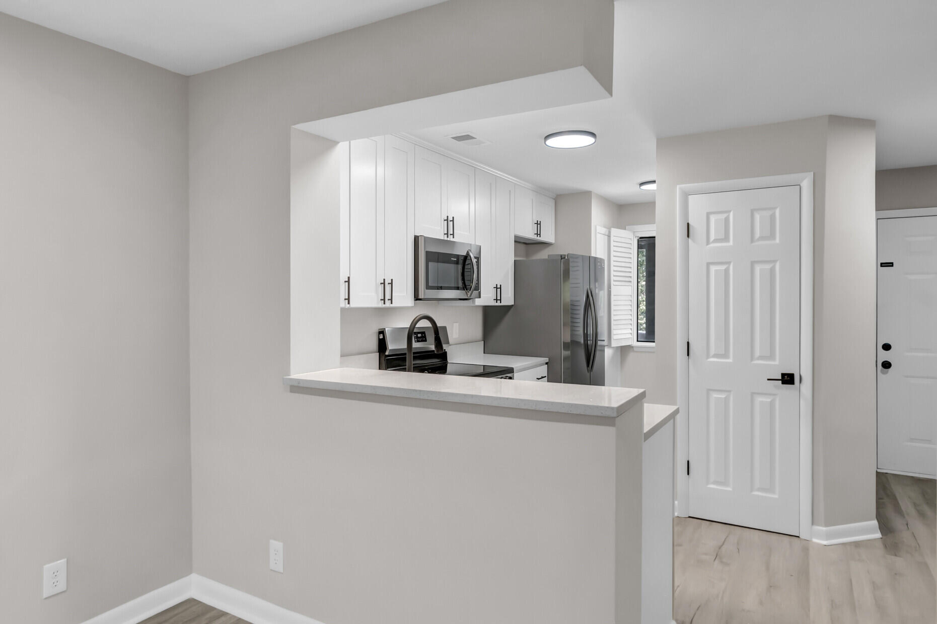 1530 Fort Johnson Road Apt 1k