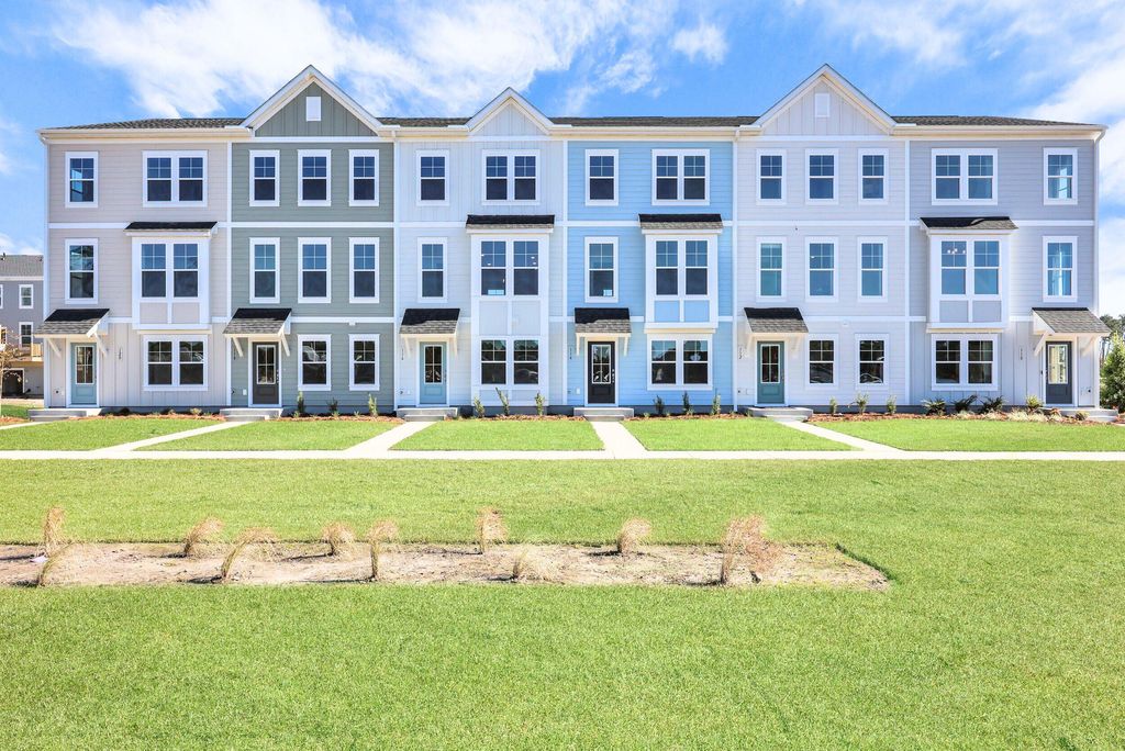 Photo of 118 Buck Fever Lane, Summerville, SC 29486 (MLS # 26002284)