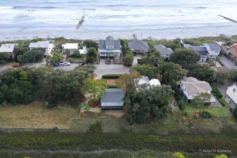 A home in Folly Beach