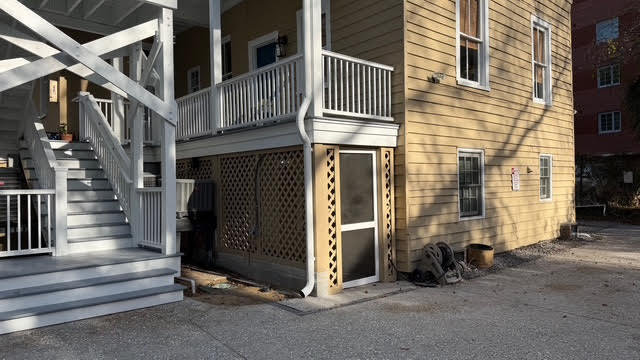 65 Vanderhorst Street C