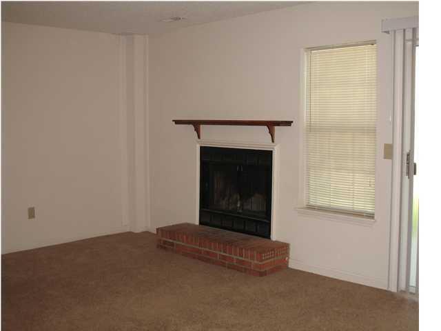 4749 Linfield Lane