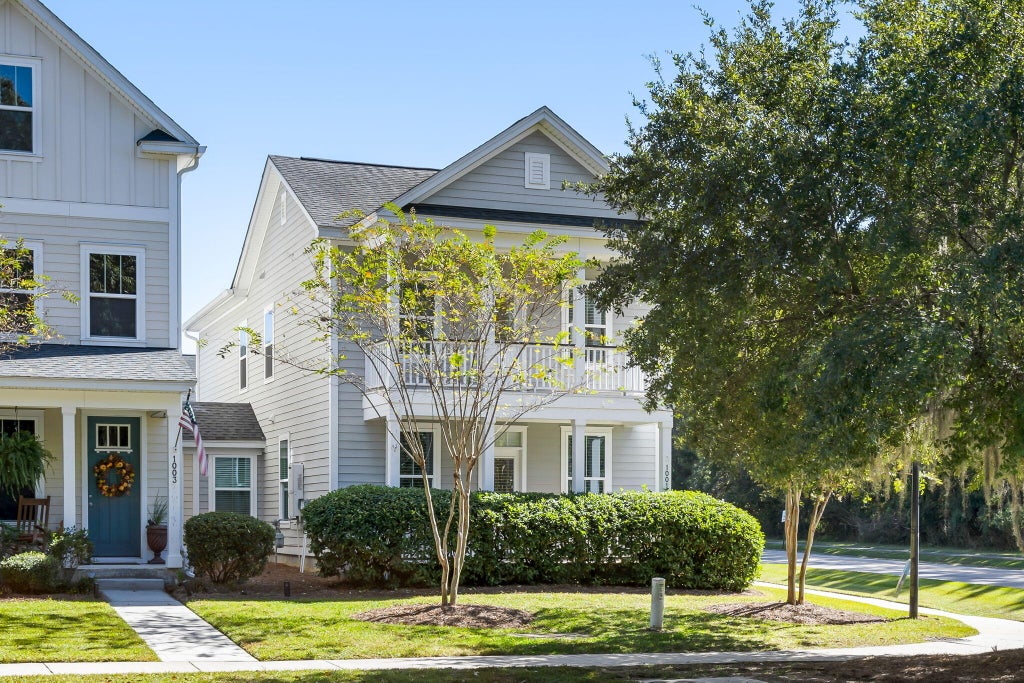 Photo of 1001 Ashley Garden Boulevard, Charleston, SC 29414 (MLS # 26029443)