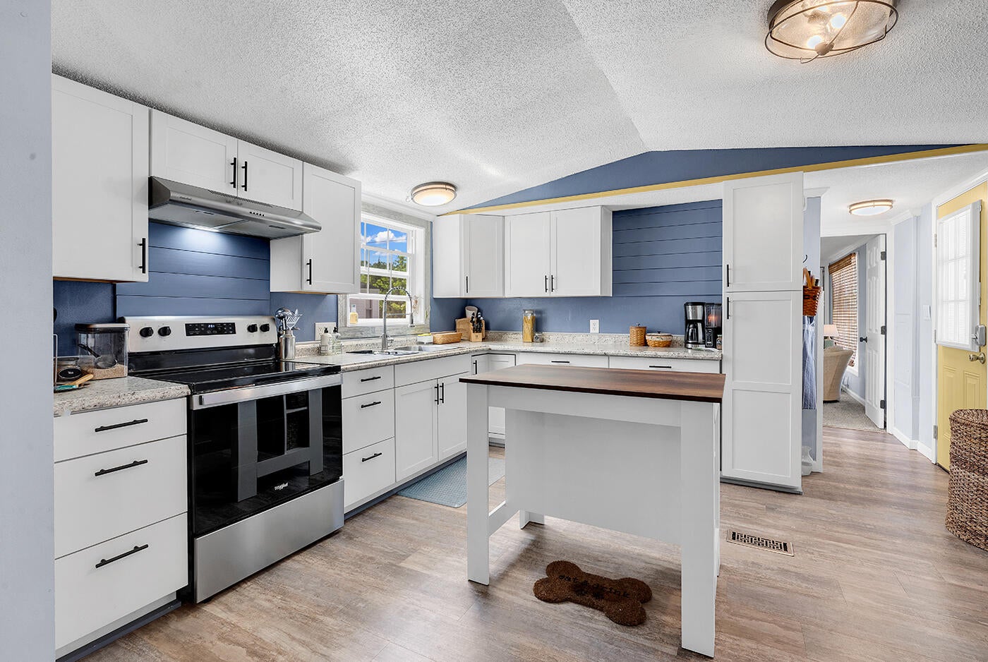 2729 Libra Drive