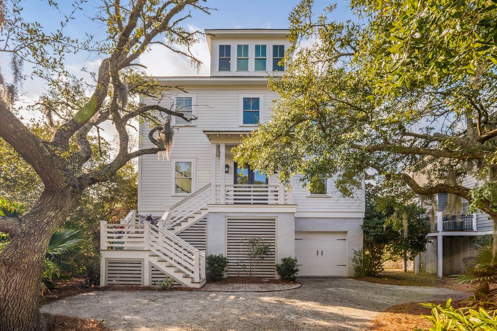 Photo of 1499 Palmcrest Dr Drive, Johns Island, SC 29455 (MLS # 26000831)