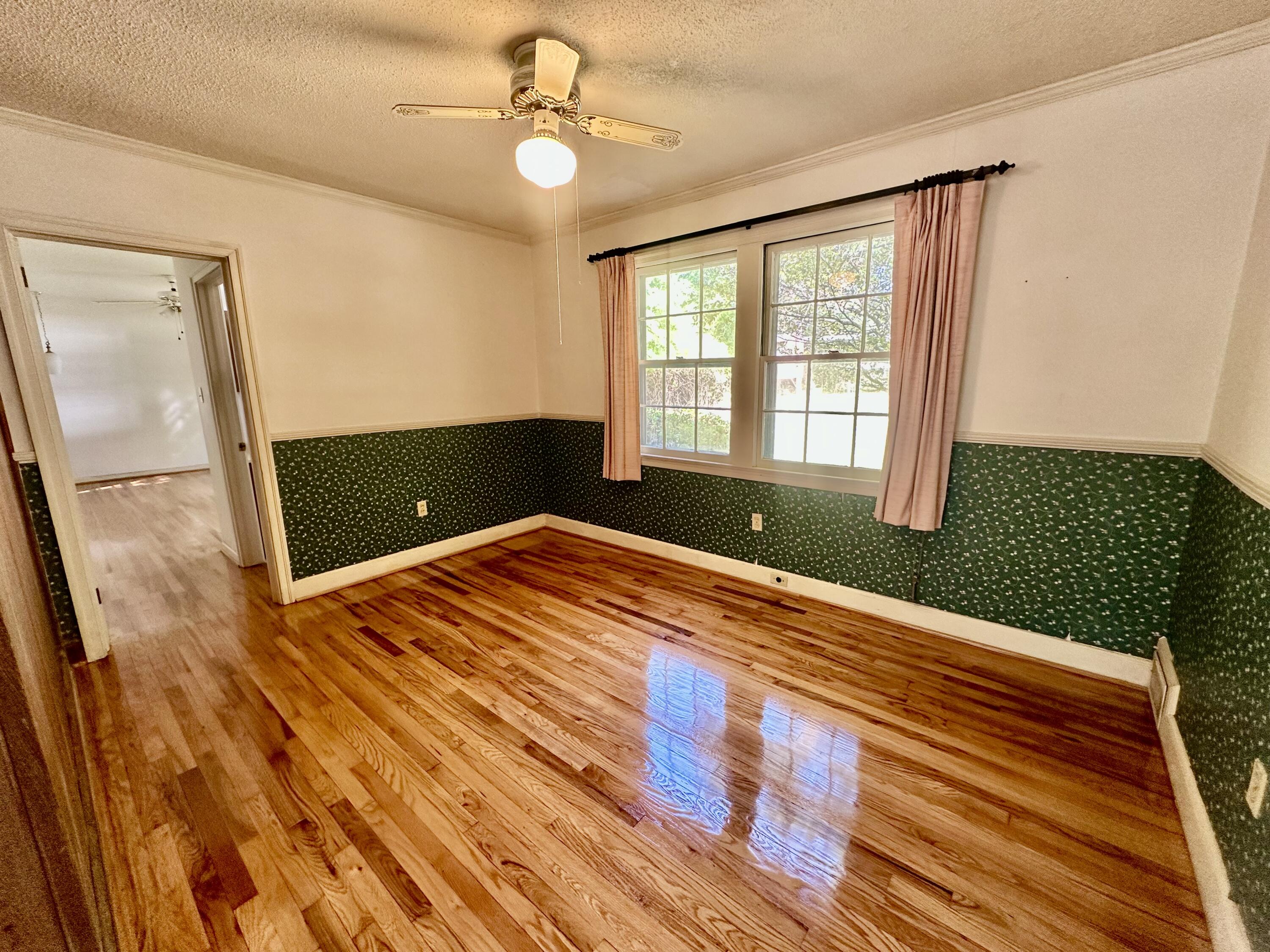 238 Club Acres Boulevard