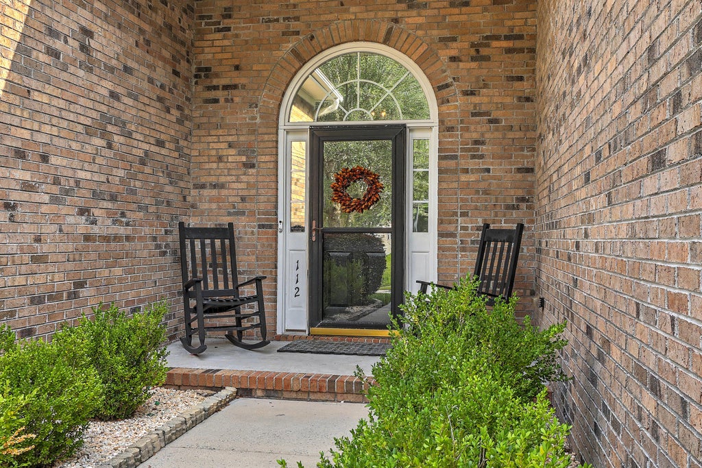 Photo of 112 Spring Meadows Drive, Summerville, SC 29485 (MLS # 26026090)