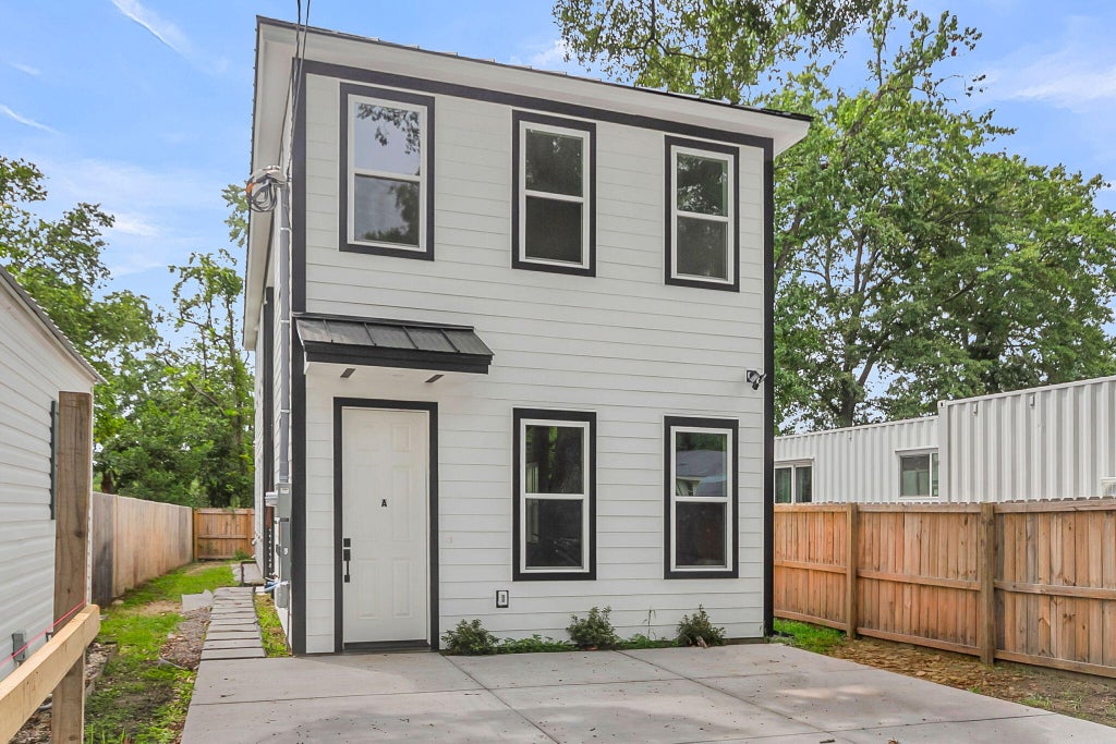 Photo of 1983 Macon Avenue #A &amp; B, North Charleston, SC 29405 (MLS # 26021744)