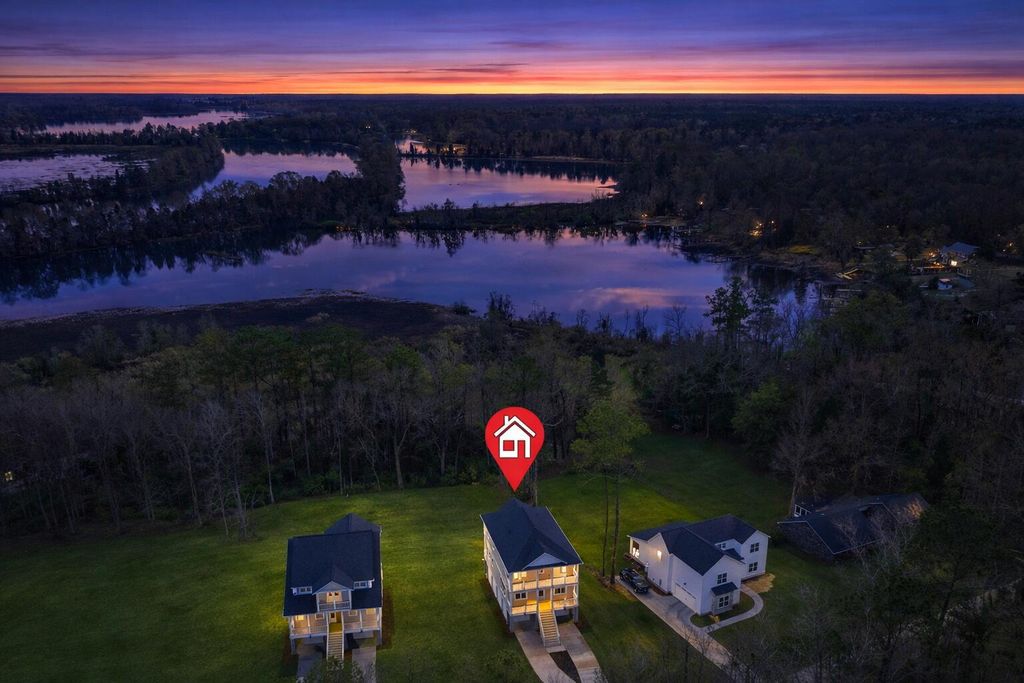 Photo of 1304 Mccrae Drive, Moncks Corner, SC 29461 (MLS # 26007098)