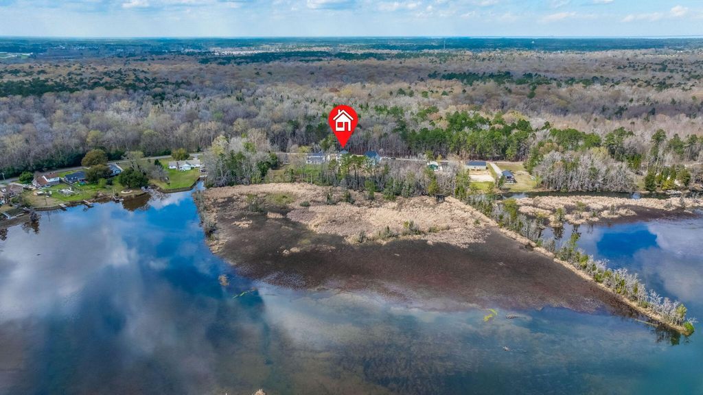 Photo of 1304 Mccrae Drive, Moncks Corner, SC 29461 (MLS # 26007098)