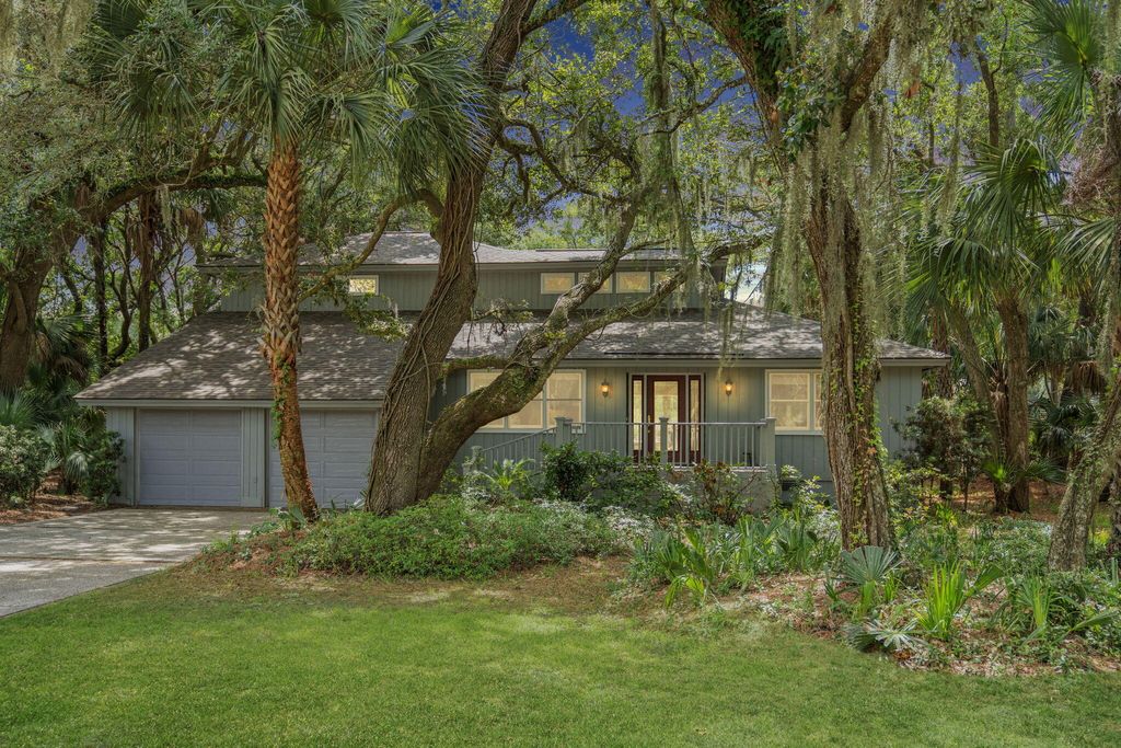 Photo of 235 Sparrow Hawk Road, Kiawah Island, SC 29455 (MLS # 25023391)