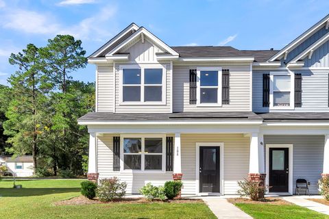 A home in Summerville