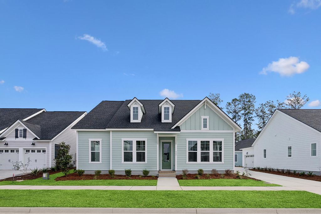 Photo of 324 Trailmore Lane, Summerville, SC 29486 (MLS # 25014005)