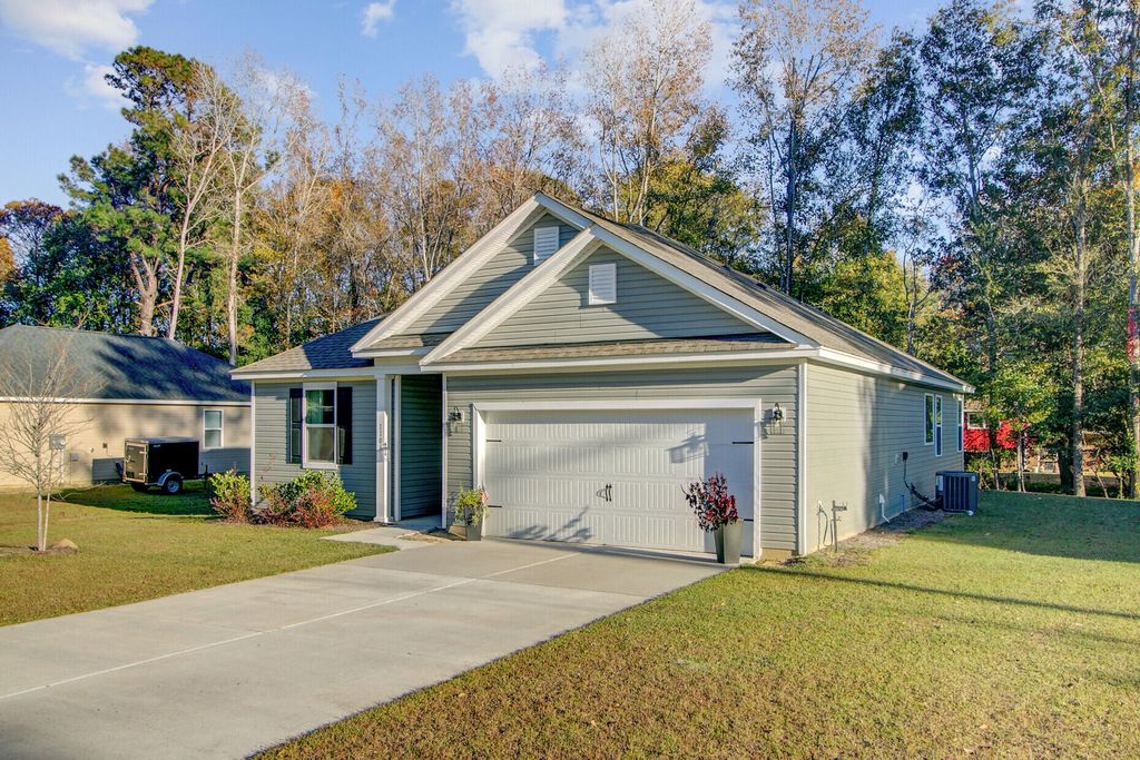Photo of 1106 Graham Street, Saint Stephen, SC 29479 (MLS # 25030717)