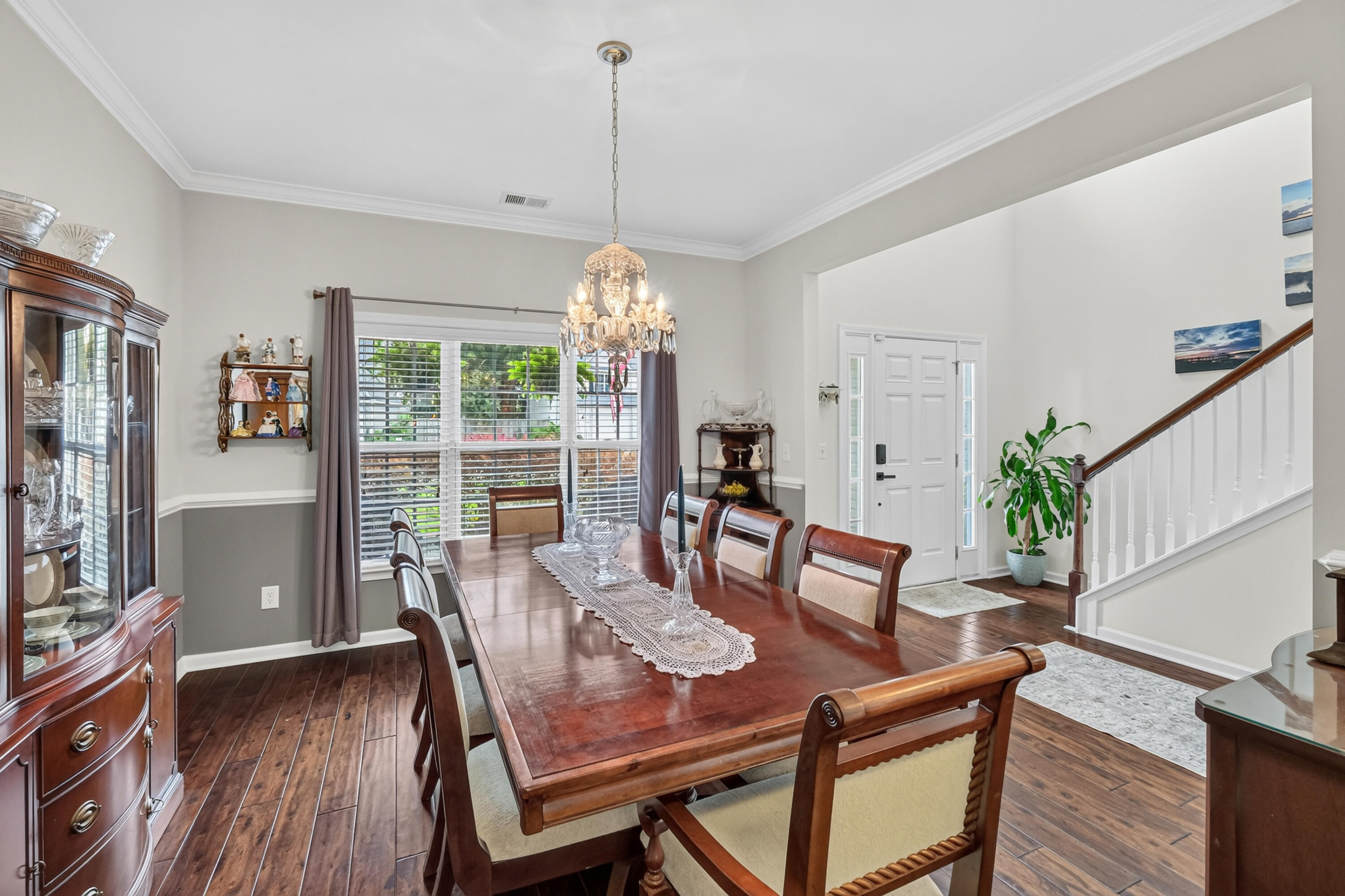 1515 Maple Grove Drive