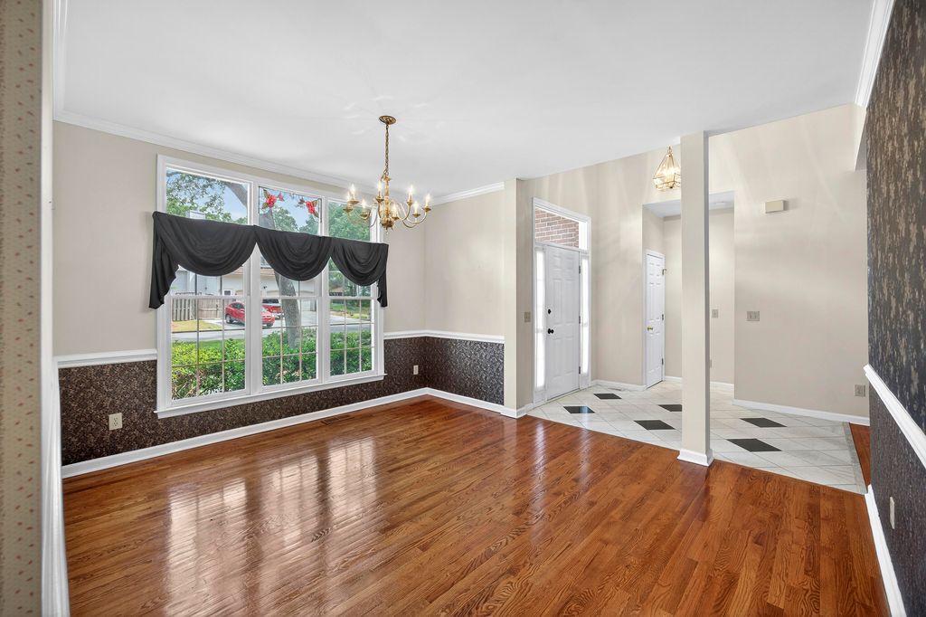 Photo of 5425 Roxbury Drive, Charleston, SC 29418 (MLS # 26011857)