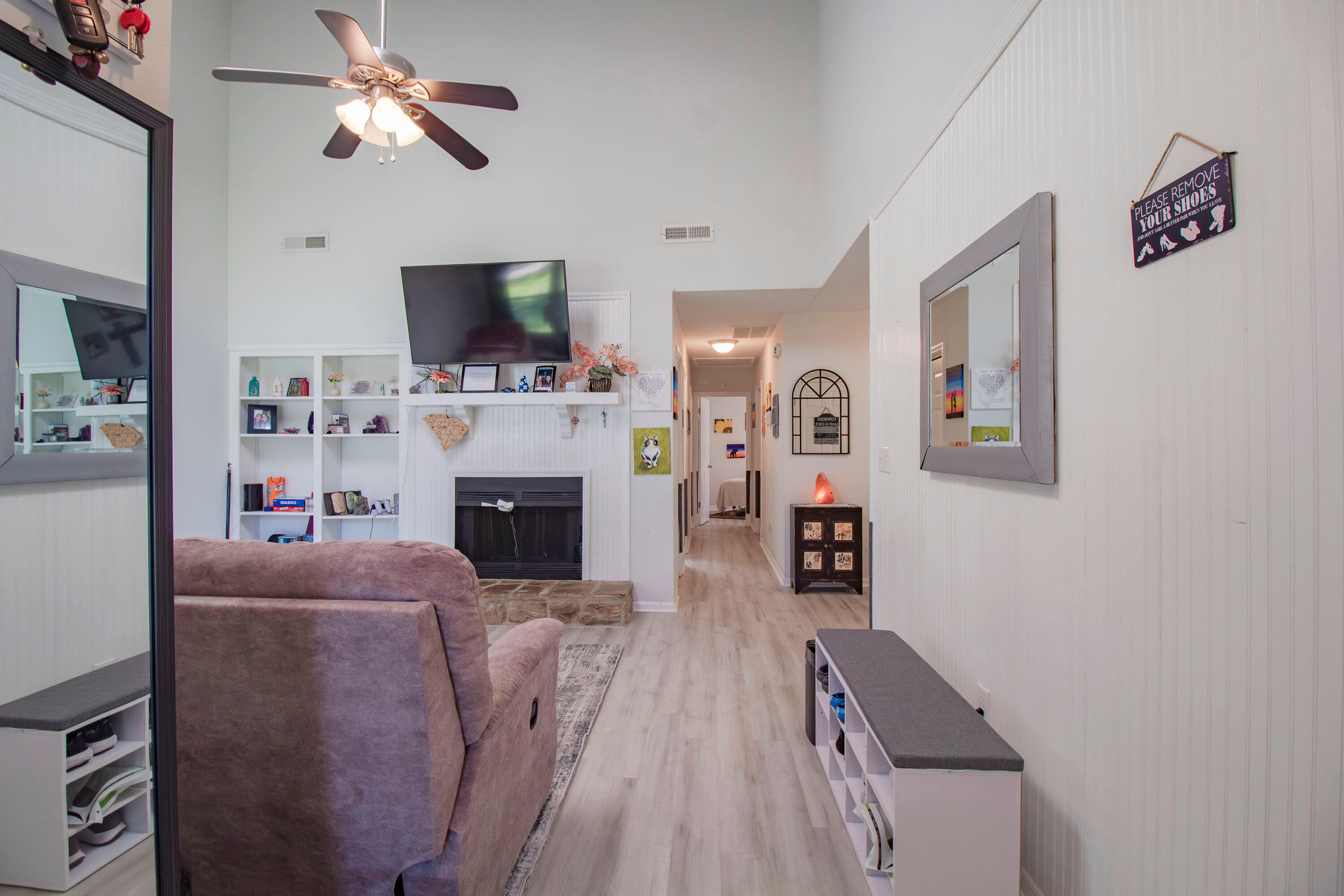 107 White Water Court