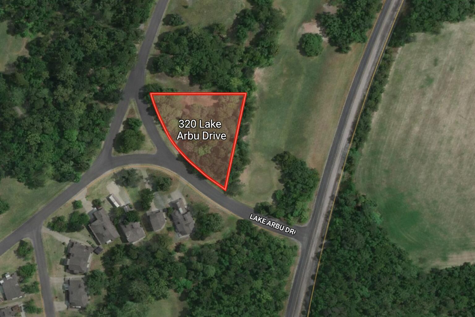 320 Lake Arbu Drive