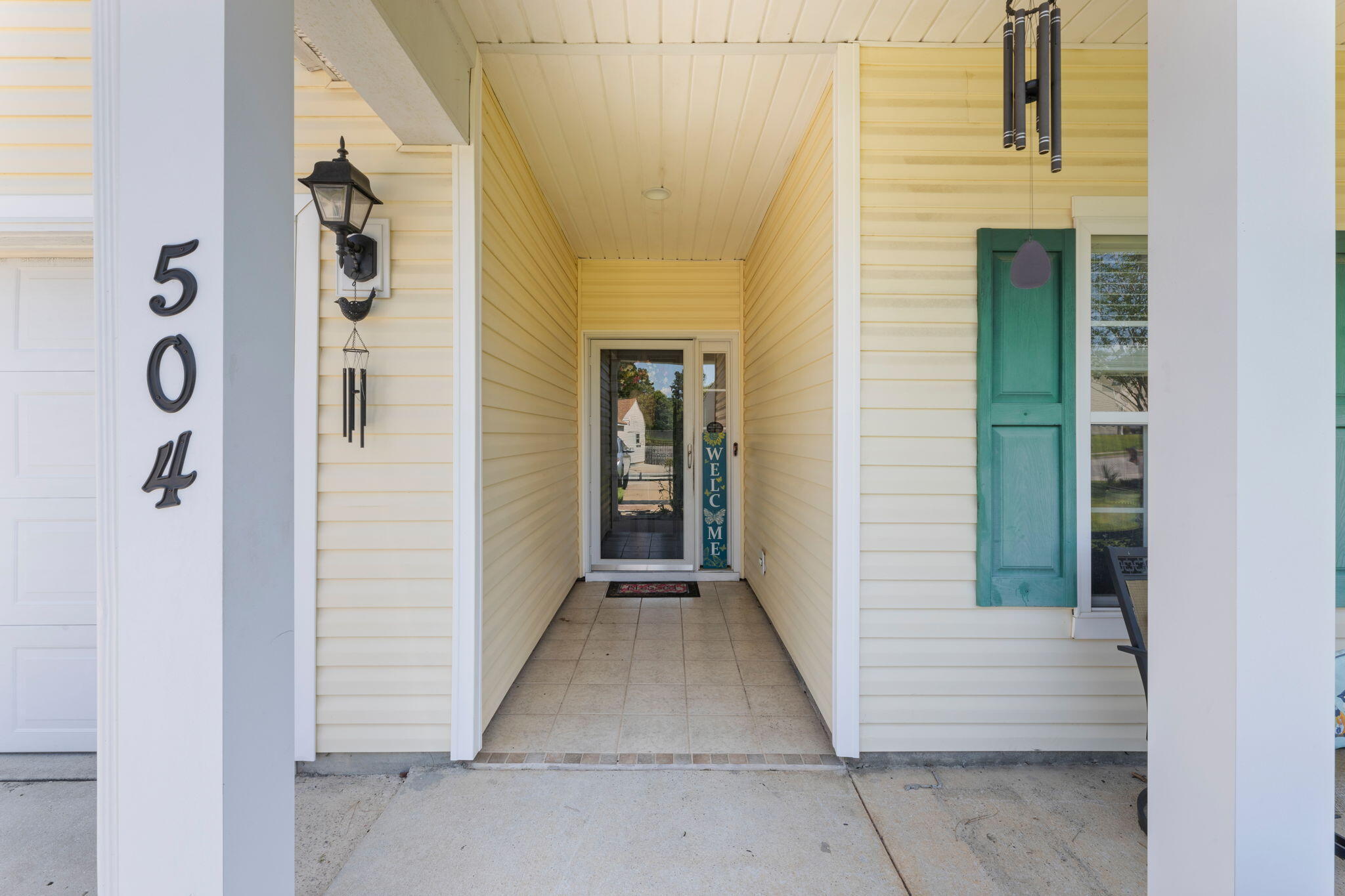 504 Dolphin Drive