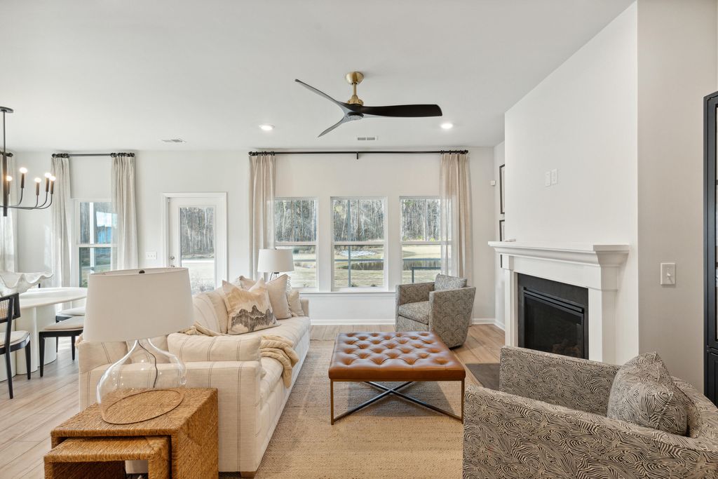 Photo of 1721 Locals Street, Summerville, SC 29485 (MLS # 25027829)