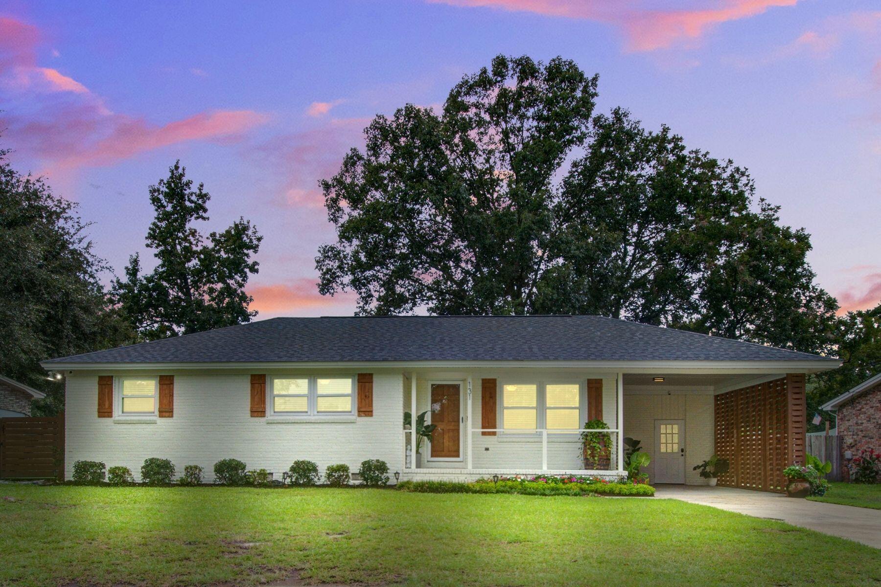 131 Camelot Drive