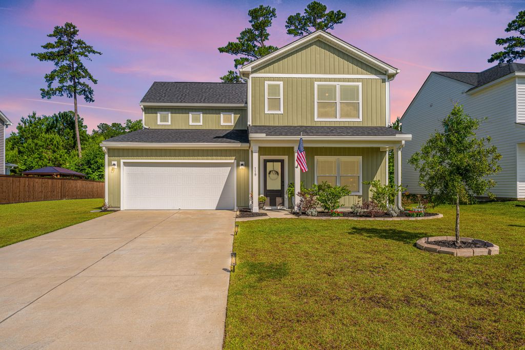 Photo of 119 Lucca Drive, Summerville, SC 29486 (MLS # 26003881)