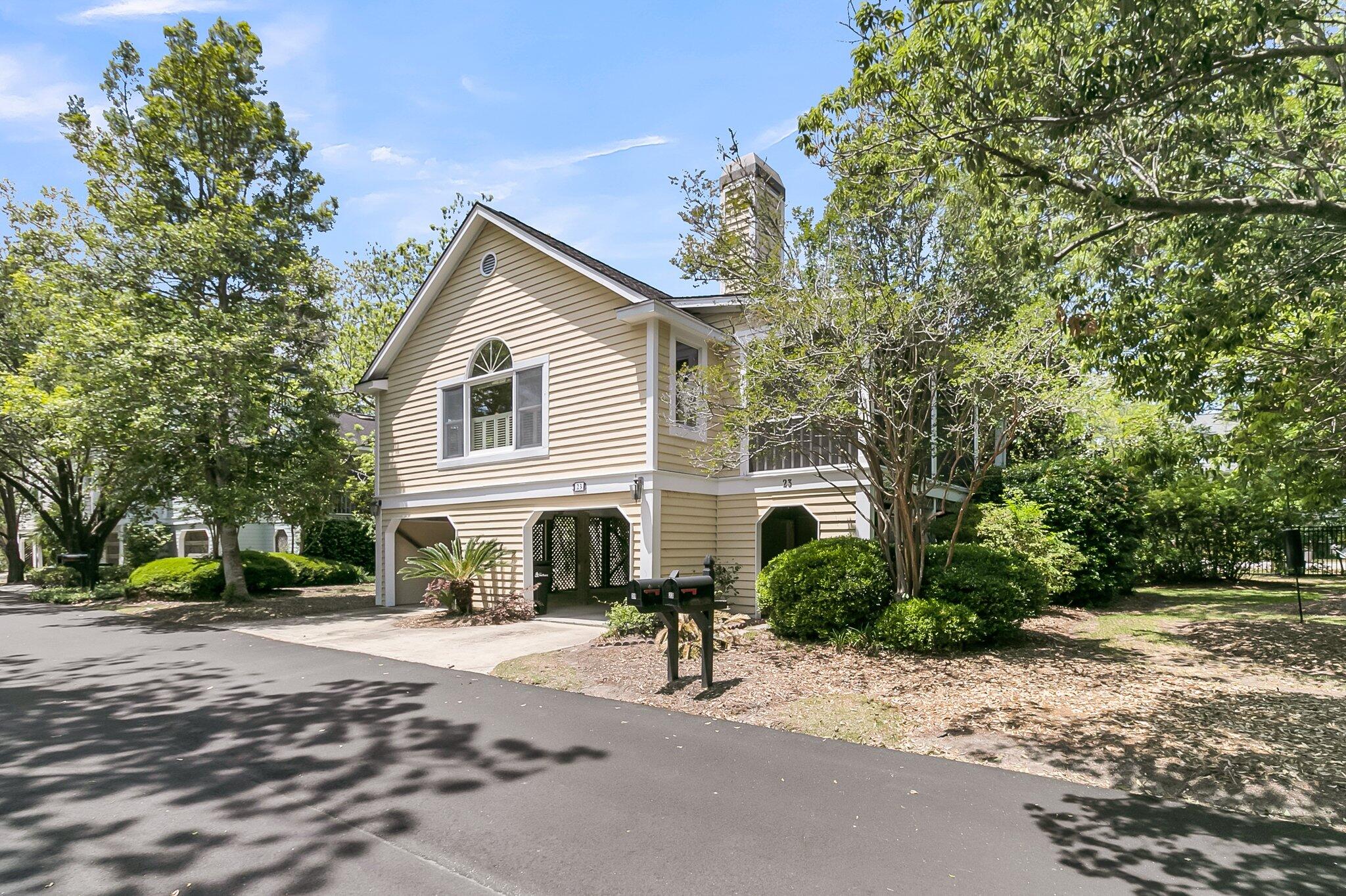 1551 Ben Sawyer Boulevard 23