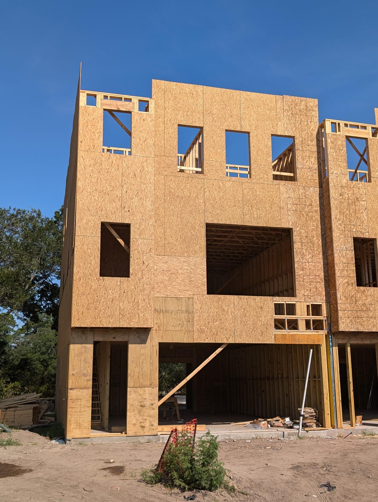 826 Curved Creek Court