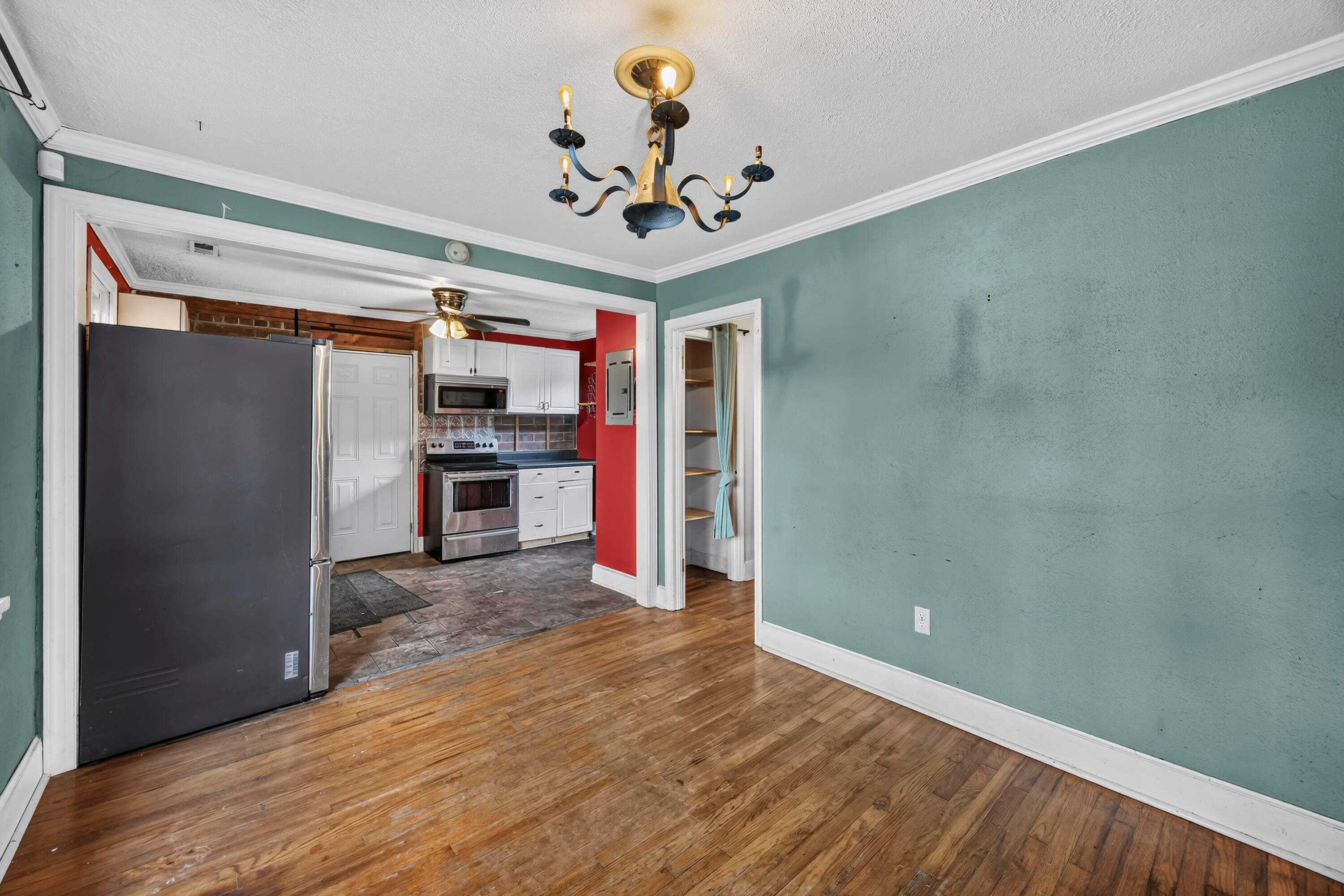 4435 Old Park Road
