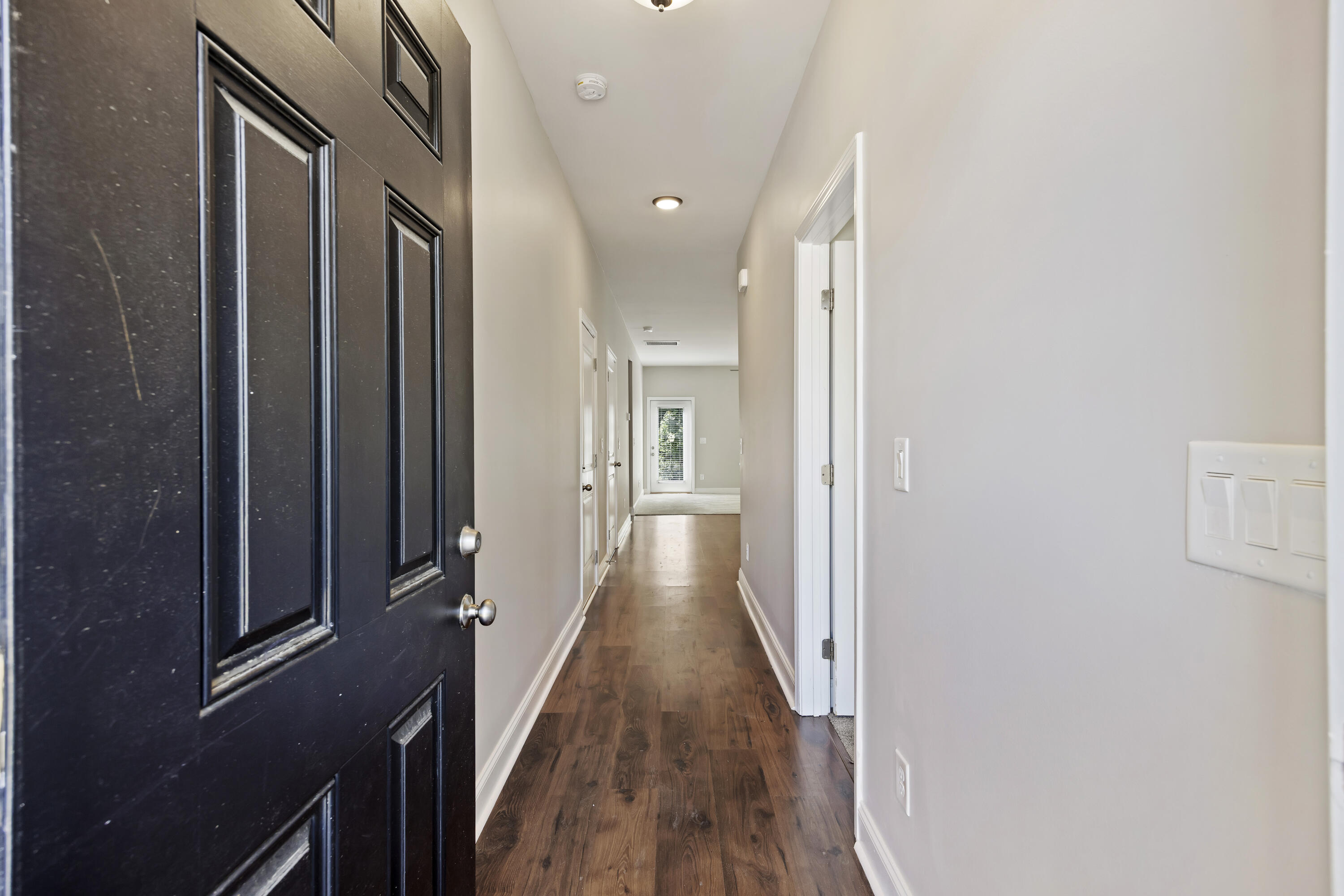 1196 Warrens Way