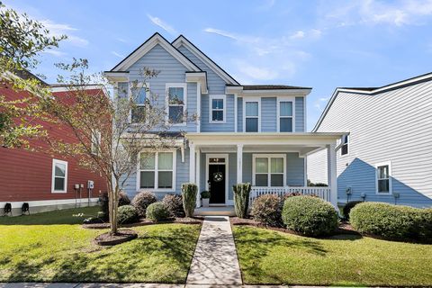 Photo of 1921 Gammon Street, Charleston, SC 29414 (MLS # 25028946)