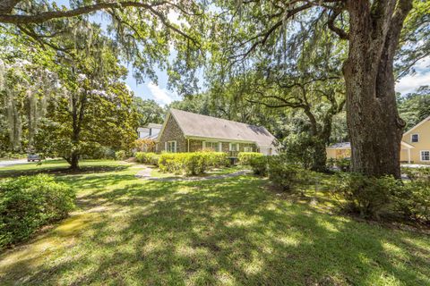 A home in Summerville