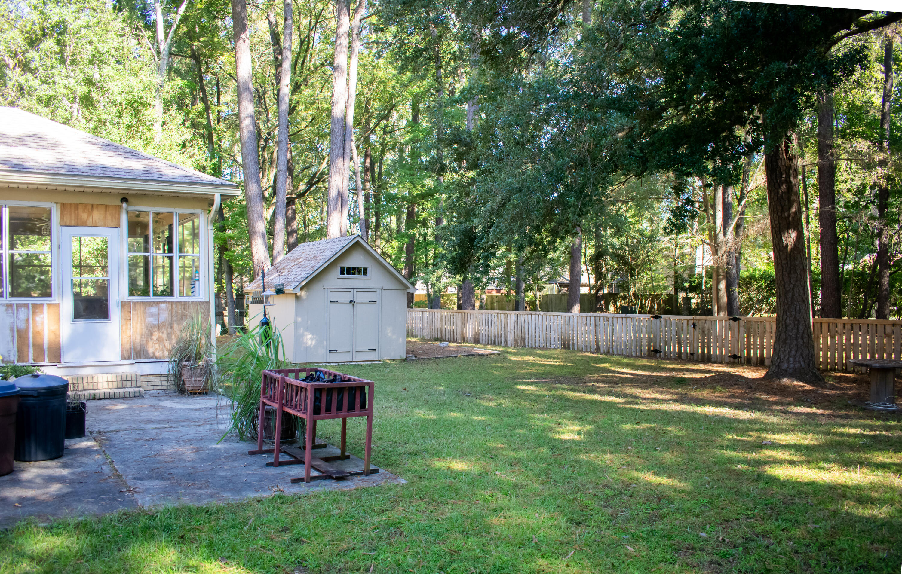 315 Shaftesbury Lane