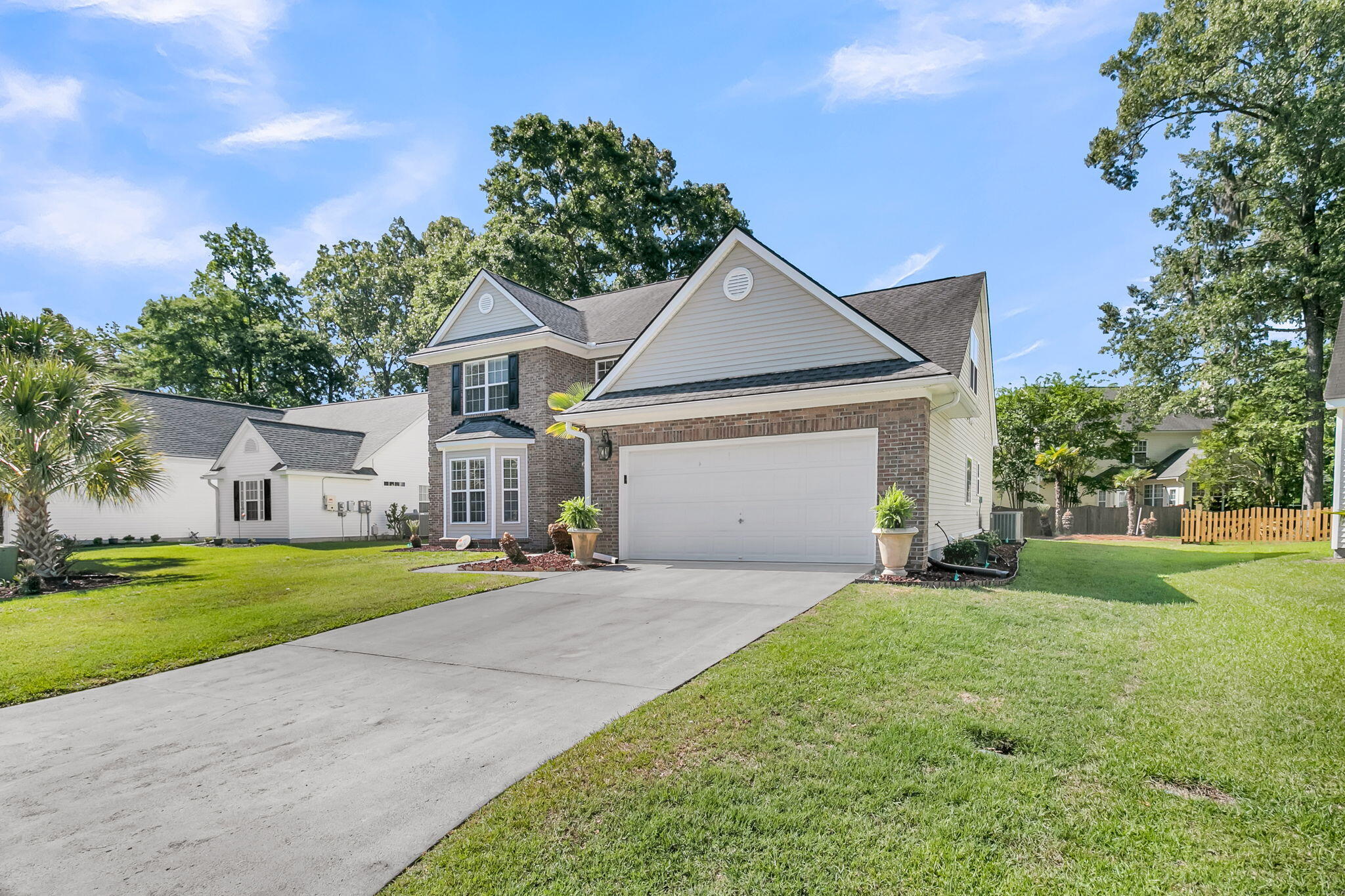 153 Oakbluff Road