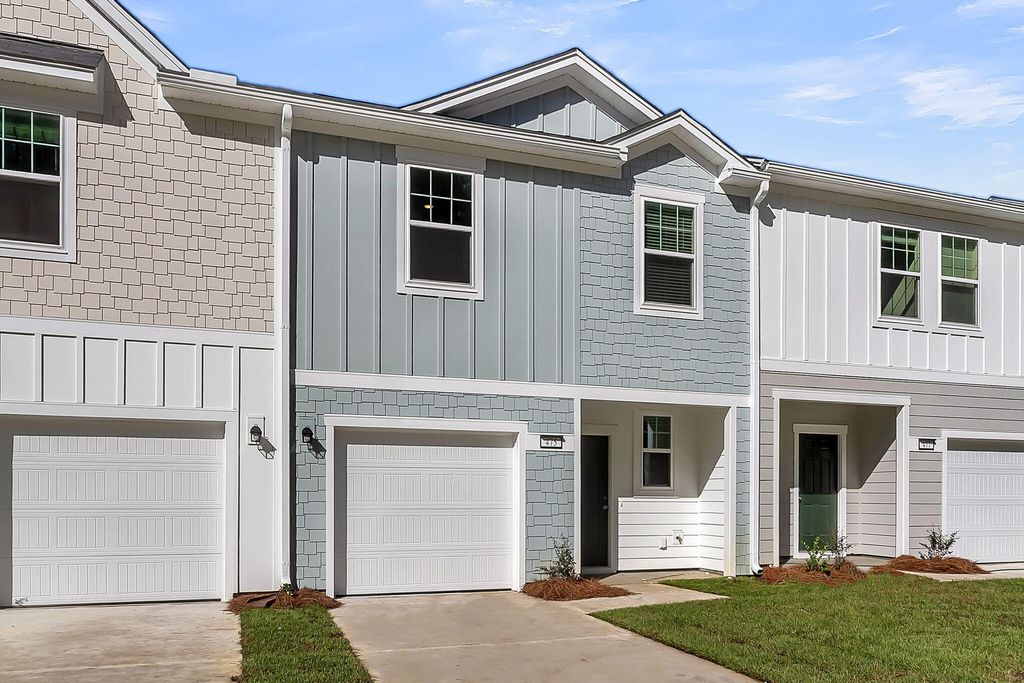 Photo of 200 Halstead Drive, Moncks Corner, SC 29461 (MLS # 26015417)