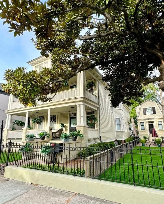 194-196 Rutledge Avenue