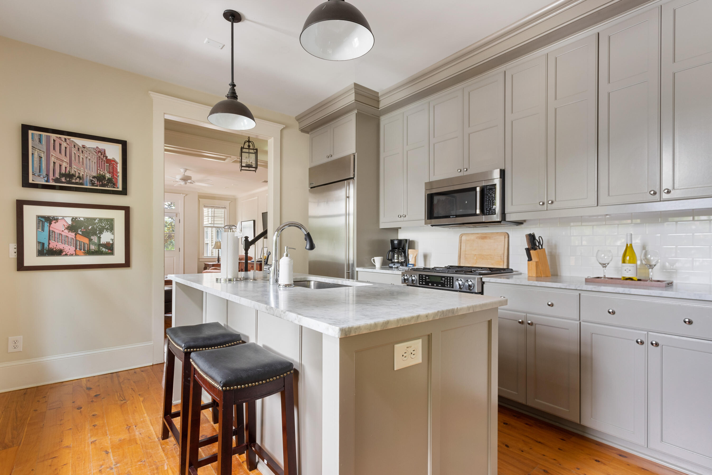 194-196 Rutledge Avenue