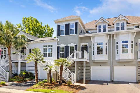 Photo of 1908 English Ivy Court, Mount Pleasant, SC 29464 (MLS # 26018259)